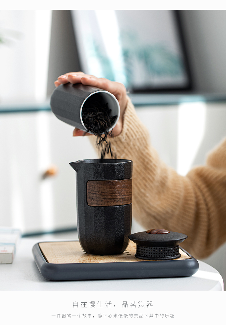 Porcelain hall to crack a pot of 2 cups of household contracted small portable package travel kung fu tea set ceramic teapot