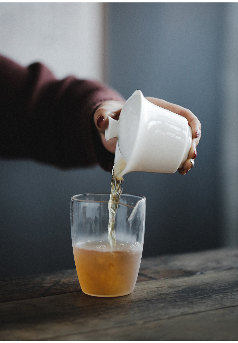 Tureen white porcelain cups travel kung fu tea set suit portable bag type crack a pot of three is suing the teapot