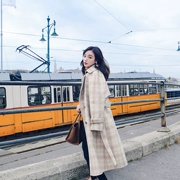 Áo khoác len Chanel coco nữ dài phần phiên bản Hàn Quốc 2018 mới mùa thu và mùa đông kẻ sọc áo khoác len dày