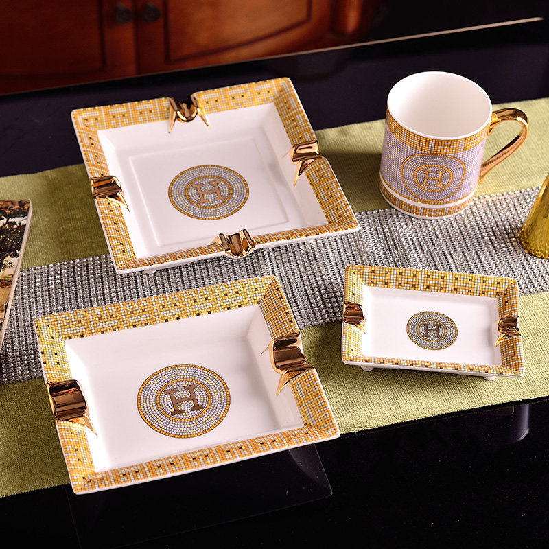 Bone Porcelain Cigarette Ash Trays ceramic Home Living room upscale Extravagant Eurostyle Cigar Tobacco Cylinder Office Ktv Swing Trend