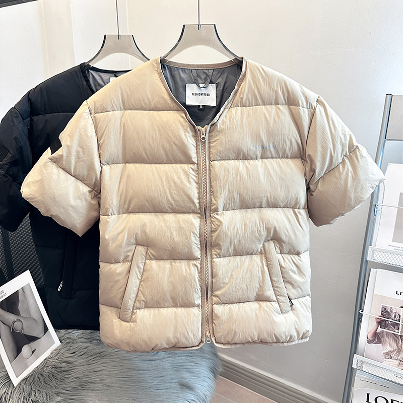 Autumn and Winter Couple's Half-Sleeve Vest for Women, 2025 New Style Outerwear, Five-Quarter Sleeve down Jacket, Short White Duck down Coat