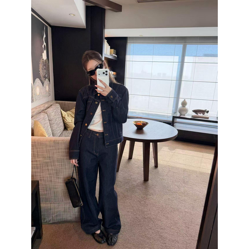 2026 American Retro Washed Denim Suit for Women, Early Spring New Style, Original Color Short Jacket and Wide-Leg Pants Two-Piece Set 2026 American Retro Washed Denim Suit for Women, Early Spring New Style, Original Color Short Jacket and Wide-Leg Pants Two-Piece Set