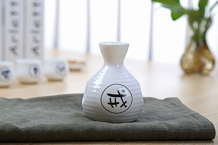 Chai rỗng một nửa bình gốm catty khách sạn bình đựng rượu vang sáng tạo rượu vang trắng nhỏ thủy tinh đặc biệt với nhiệt độ cao màu trắng tinh khiết - Rượu vang ly uống vang đỏ