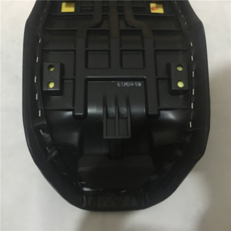 Áp dụng Suzuki Ruishuang EN125-3 / 3A / 3F / 3E EN150J lắp ráp đệm ghế - Đệm xe máy da yên xe máy	