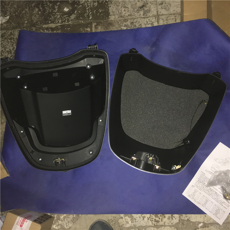 Suzuki thùng thân cây UA125T T-A Tianlongxing T-3 thân hộp lưu trữ công cụ hành lý - Xe gắn máy phía sau hộp thùng đựng đồ sau xe máy