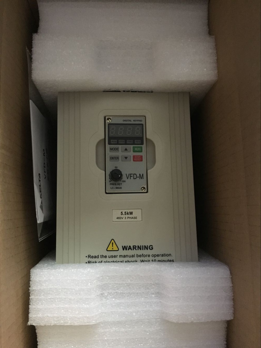 New Delta inverter 5 5kw three-phase VFD055M43A brand new Delta warranty for one year