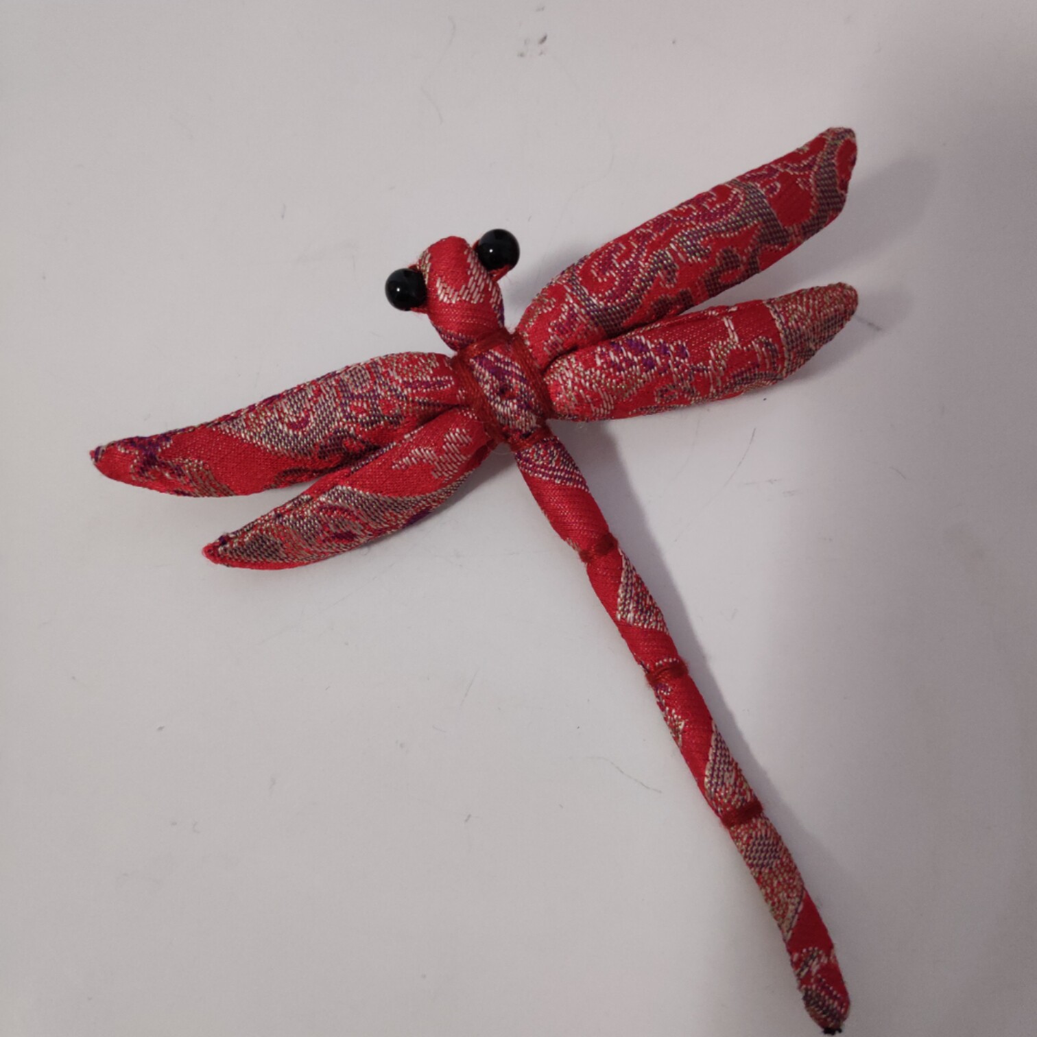 Scented cloud yarn chest needle fragrant cloud yarn small accessories heavy satin cloud yarn dragonfly chest-pin swagger-Taobao