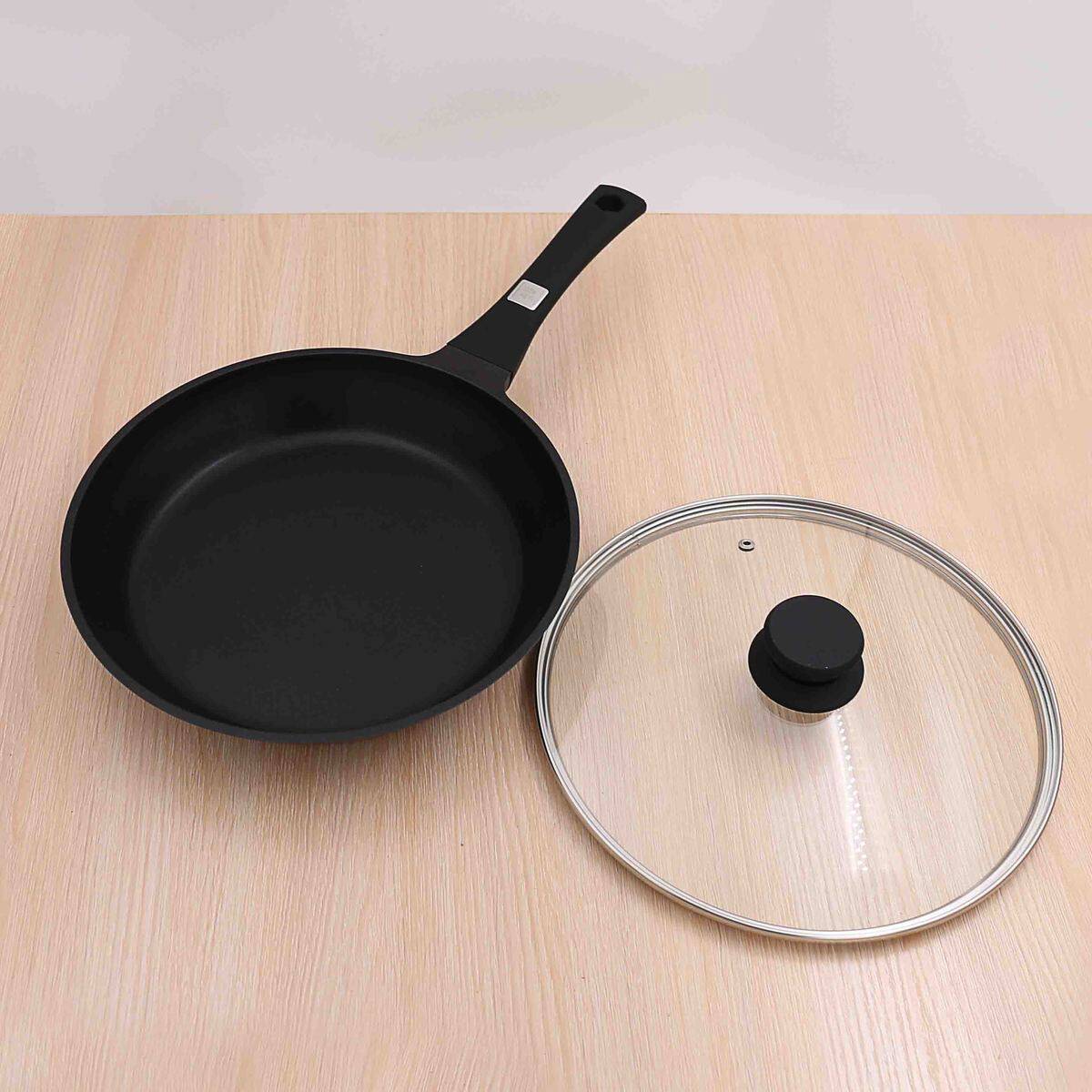 Flat pan pan frying pan steak pan pan pan pan pan pan pan 28cm electromagnetic cooker gas cooker common