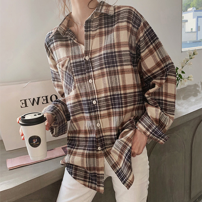 Hong Kong plaid shirt women's 2022 autumn and winter new large size women's clothing design niche top loose long-sleeved shirt