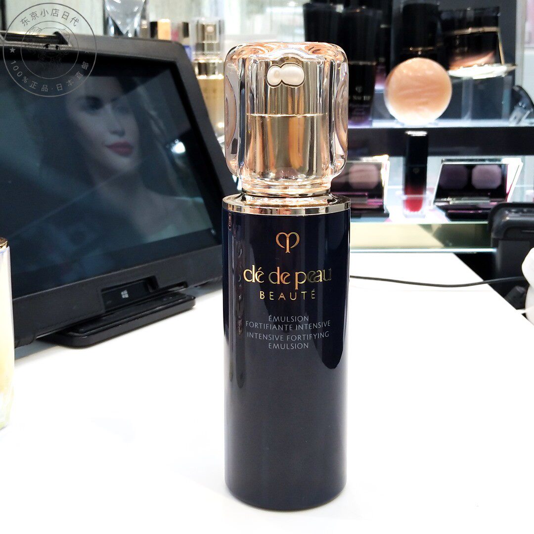 Japan Direct Mail CPB Night Milk New Edition Fresh 125mL Night Repair Emulsion Muscle Skin Key Moisturizing