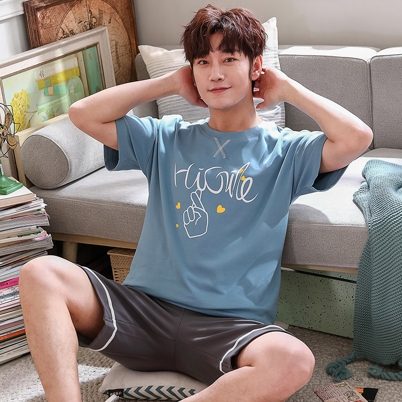 Bộ đồ ngủ Mens Summer bông Shorts Thin Teen Home Mang Cartoon mùa xuân và mùa thu mùa đông Hai mảnh Set.