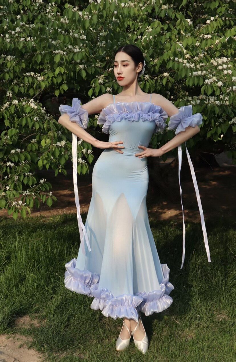 Whale Art Dance Suit New Morden Dress Lace Lace Floral Lace lined with back blouses net yarn Pivot Skirt Practice Performance-Taobao