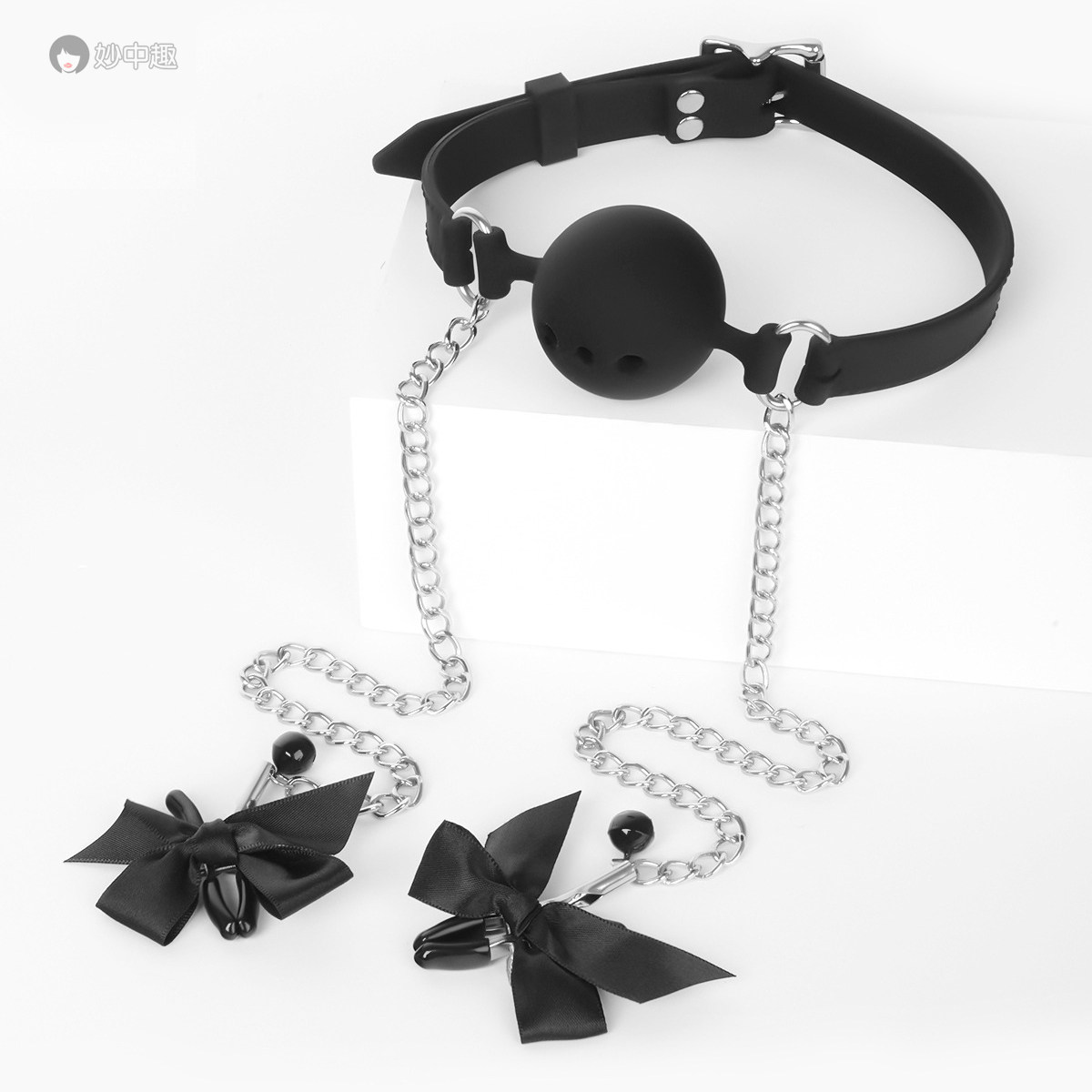 ベル型シリコンギャグ、乳首クランプ、アイマスク、女性用SMセット小道具、セックス玩具、小型ギャグ、男性用マウスギャグ。