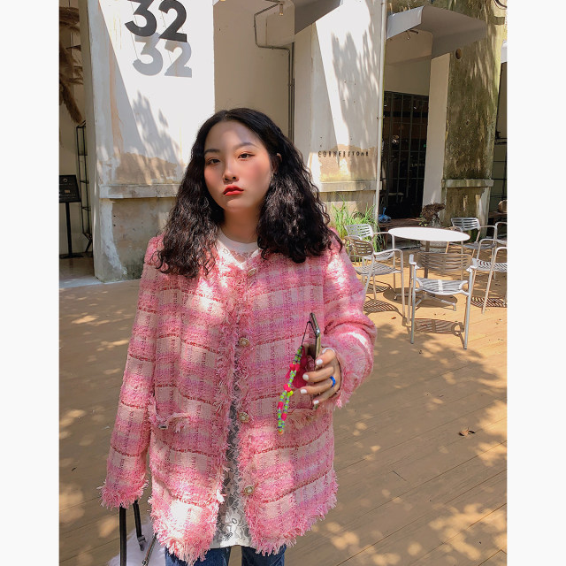 Jin Dazhi Retro ກິ່ນຫອມຂະຫນາດນ້ອຍແບບ Tweed Jacket ແມ່ຍິງພາກຮຽນ spring ແລະດູໃບໄມ້ລົ່ນ 2024 ໃຫມ່ເລັກນ້ອຍໄຂມັນສັ້ນບາດເຈັບແລະເທິງ