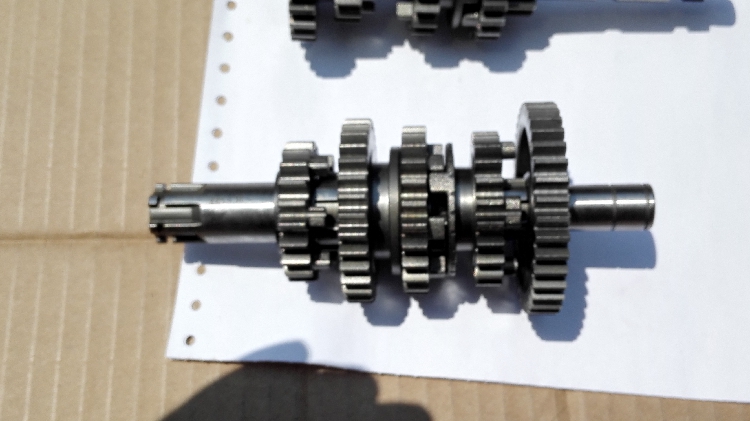 Áp dụng cho việc xây dựng Yamaha Scorpio JYM125-3G trục chính và trục phụ và hộp số trục phụ bánh răng YX125 - Xe máy Gears 	giá nhông xích xe máy wave alpha	
