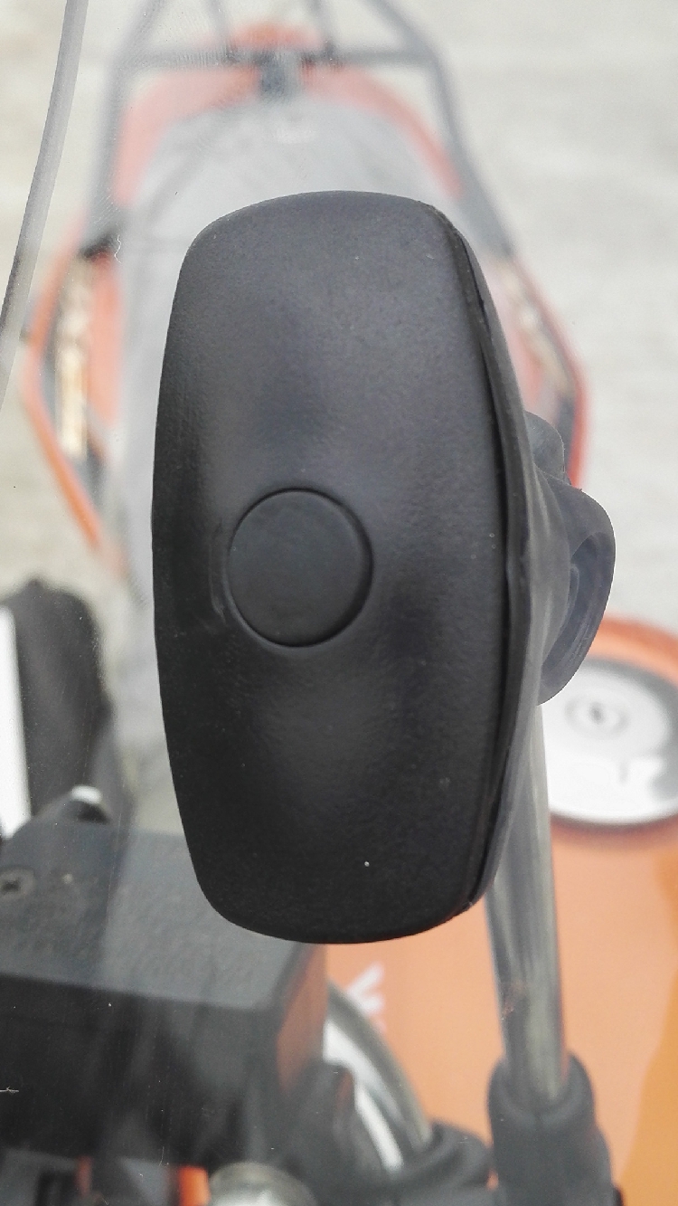 Áp dụng cho việc xây dựng của Yamaha Sky Kiếm Vua YBR250 xe máy kính chắn gió phía trước kính chắn gió rõ ràng và không xấu kính chắn xe máy