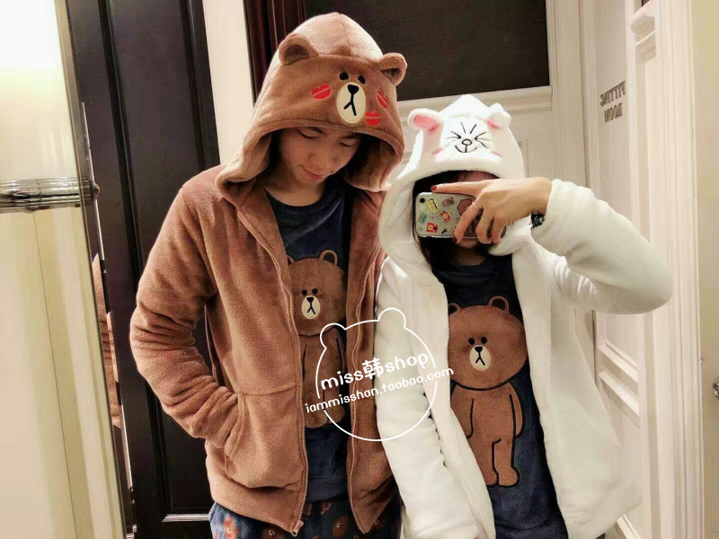Hàn Quốc mua LINE FRIENDS x Winnie the Pooh Brown nam và nữ vài chiếc áo len trùm đầu sang trọng pijama lụa cao cấp