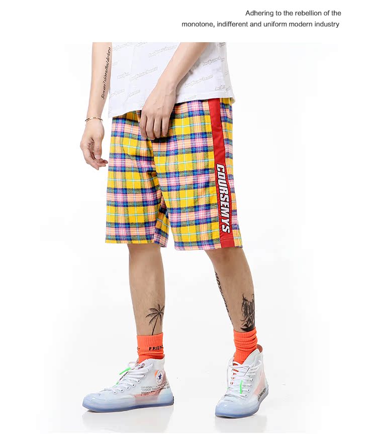 Quần short kẻ sọc siêu lửa Cá tính gốc kẻ sọc màu tương phản quần short nam triều Nhật Bản retro năm quần quần short thô nam