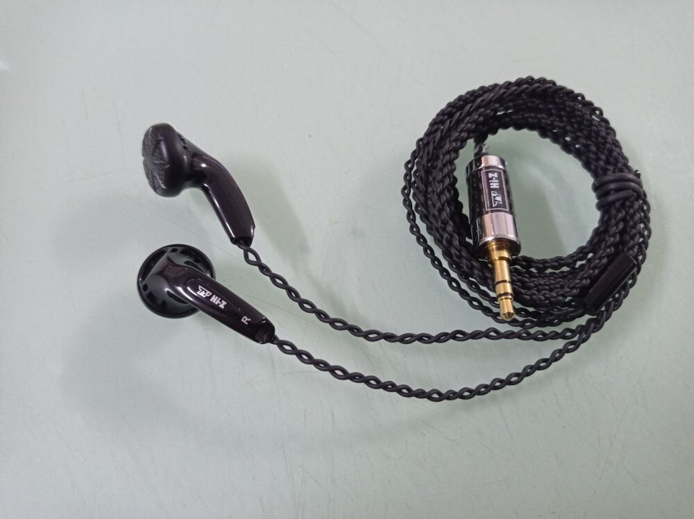 Wormy Headphone Ty-hiz 150s 150 O Silver Plated Wire High Resistance Flat Head Headphones