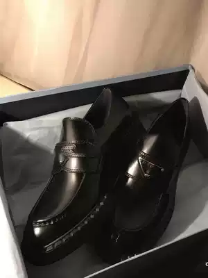 Black round head autumn flat heel flat shoes opposite version Standard correct letter full package