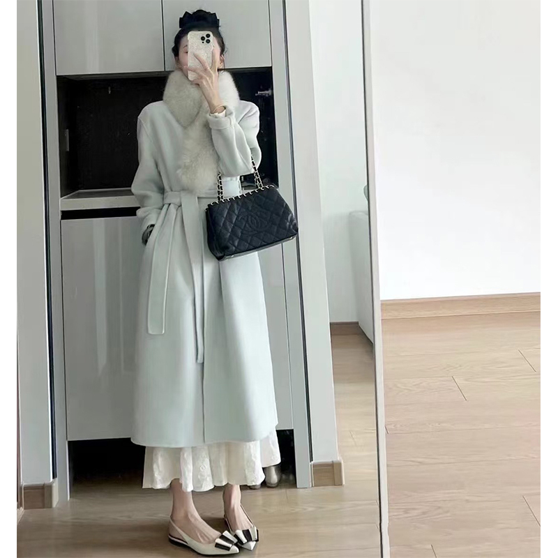 Blue Woolen Coat for Women, Winter Wear for Rich Ladies, Elegant and High-End Style, Faux Fox Fur Long Woolen Coat
