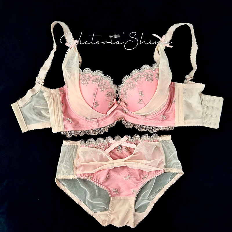 High-End Mesh Lace Bow Princess Style Wireless Bra Set with Side Support and Anti-Sagging Women's Underwear High-End Mesh Lace Bow Princess Style Wireless Bra Set with Side Support and Anti-Sagging Women's Underwear