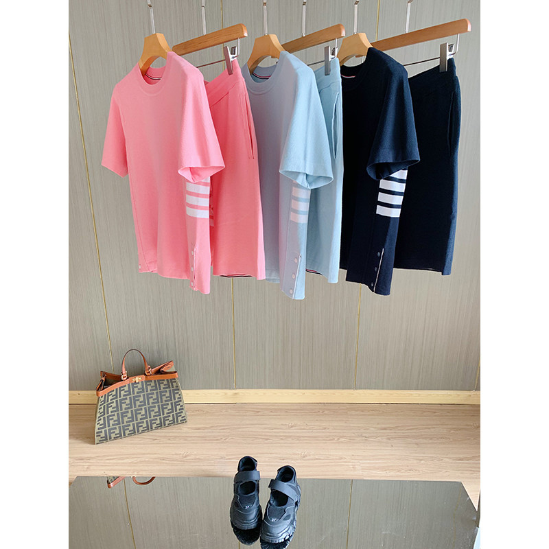 Classic tb four bars ~ simple solid color round neck slit short sleeves five points casual shorts suit female summer