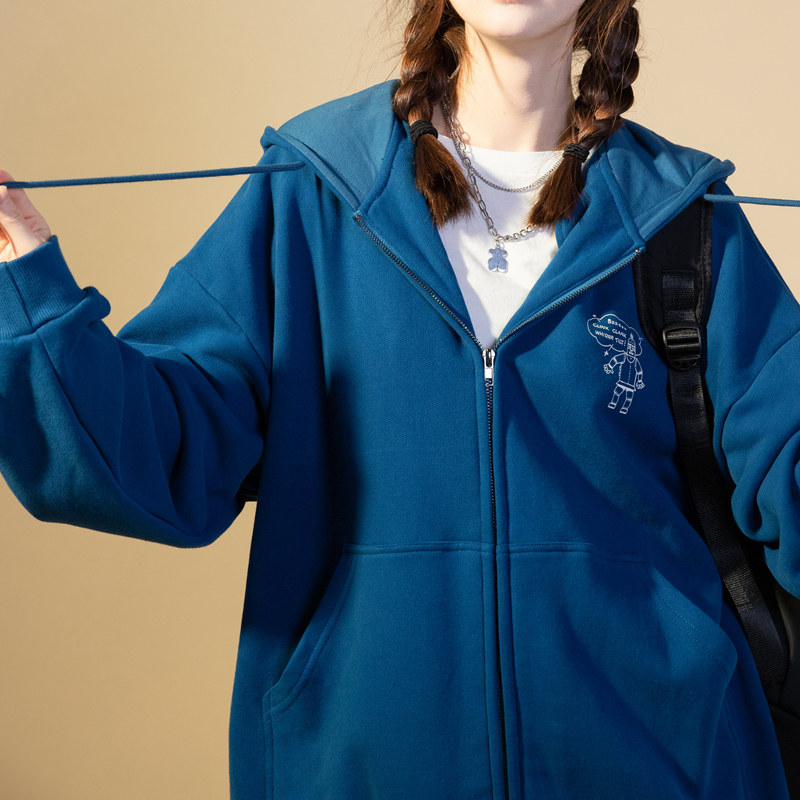 Branch small buds 2022 spring new Japanese loose bf jacket printing plus velvet hooded zipper sweater women