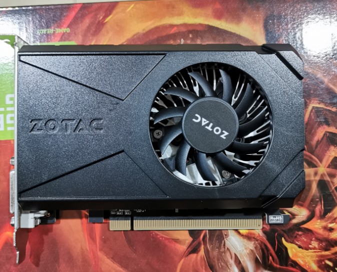 Sotai GT1030 2GD5 Lightning version VA graphics card 19 years of manufacturer with low power consumption fever