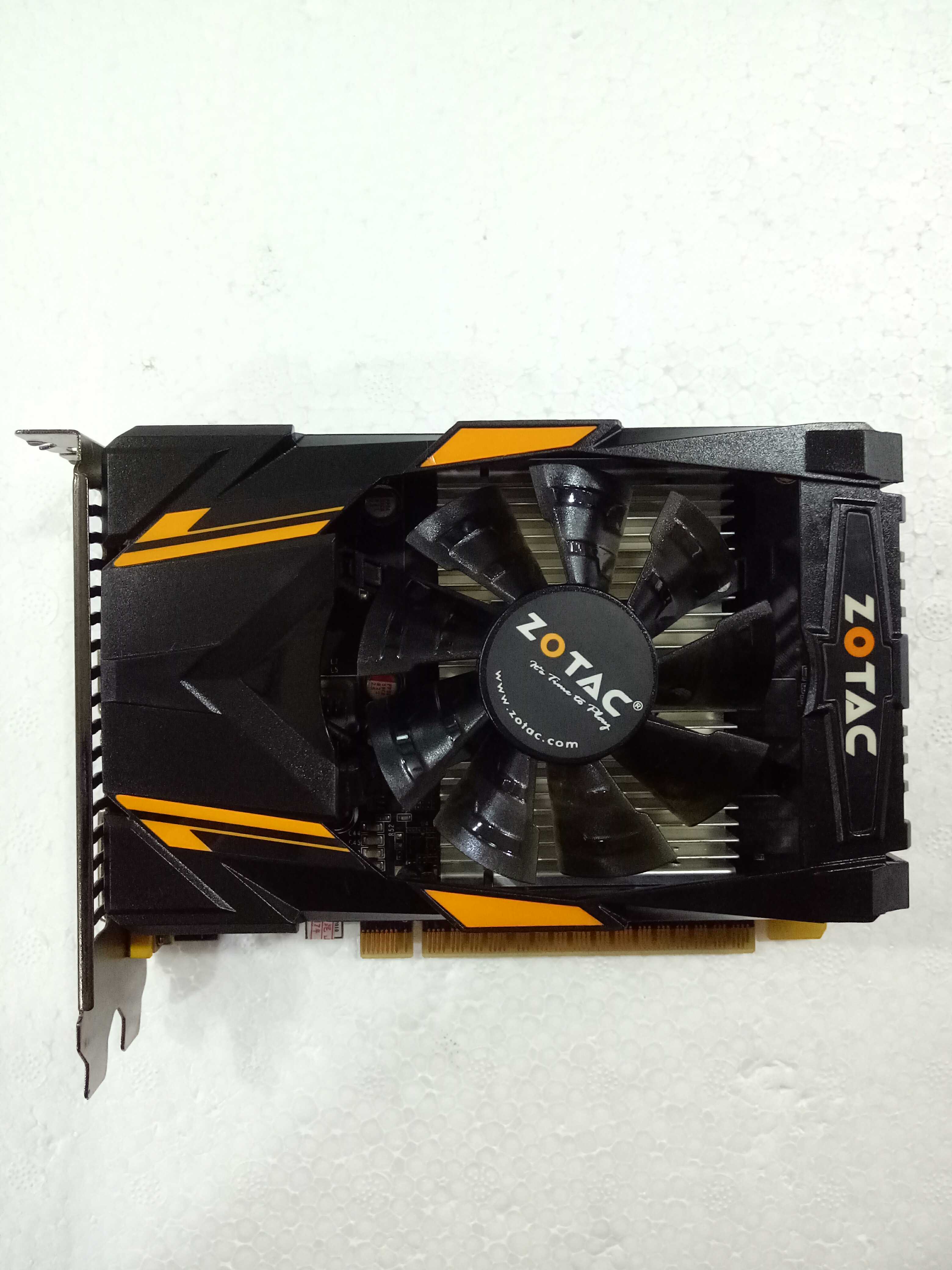 Sotai GT730 Graphics Card Desktop Graphics Card 1G Graphics Card