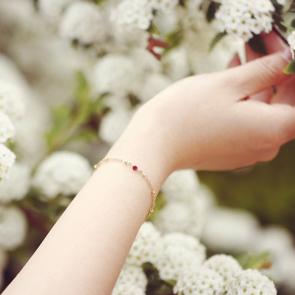 Original handmade bracelet inlaid with gold plated clad gold hand for bracelet ultra slim mini zircons bracelet-Taobao