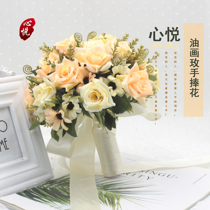 European-style hand holding flower simulation red and white rose wedding hand holding flower bride hand holding flower small fresh Korean hand throwing flower