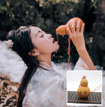 New Chinese costume Hanfu props wine gourd Chinese style retro photo studio photo photography props gourd props