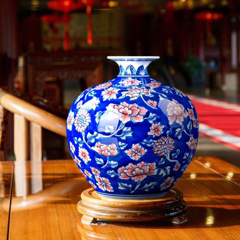 Jingdezhen blue and white youligong furnishing articles hand - made ceramic vase vases, flower arrangement of Chinese style living room decorations pomegranate bottles