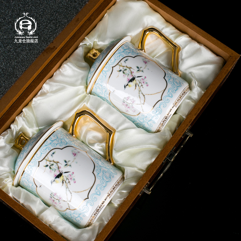 Jingdezhen tea cups porcelain enamel paint men ultimately responds a cup of office cup with cover cup to send a gift boxes