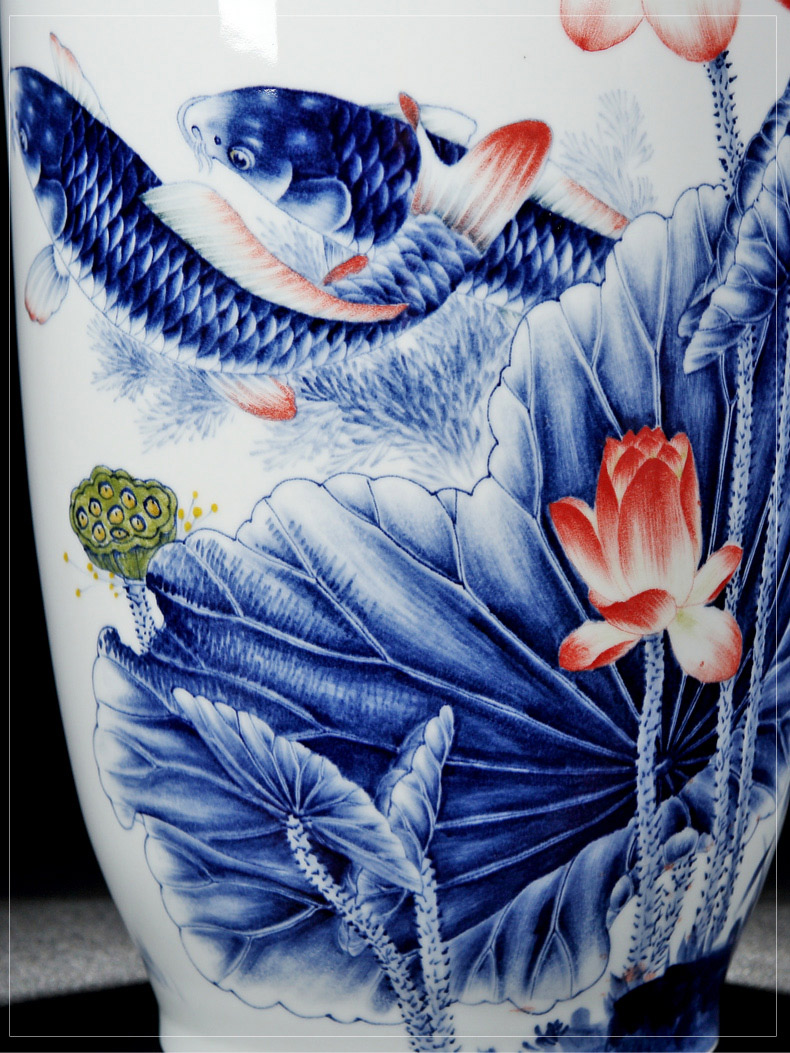 Jingdezhen sell loose guo - hua liu qin works under the glaze colorful fish figure sitting room be born Chinese vase vase mesa