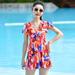 Split swimsuit women's summer 2024 new hot-end style high-end large size ກວມເອົາໜ້າທ້ອງ ແລະເບິ່ງກະທັດຮັດ ອະນຸລັກສາວໄຂມັນປົກຄຸມເນື້ອໜັງ