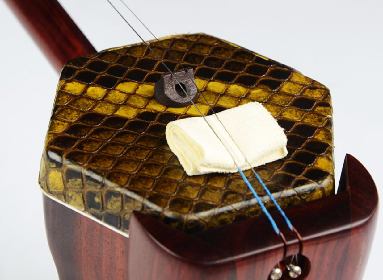 Fried erhu code Erhu Mazi Erhu Qin mã Tô Châu phụ kiện nhạc cụ quốc gia Hu Qin mã rosin chuỗi dây guitar acoustic