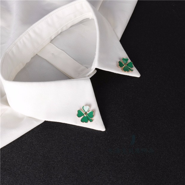 Mùa hè tươi nhỏ trâm nhỏ giày trắng nhỏ trang trí khóa đơn giản tính khí dứa trâm cài cổ áo nhỏ nút áo cổ áo gai - Trâm cài hoa cài áo