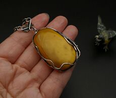 Украшения на шею 德国800银手工打制老蜜蜡挂件和一体项链 长76cm 重34.4克