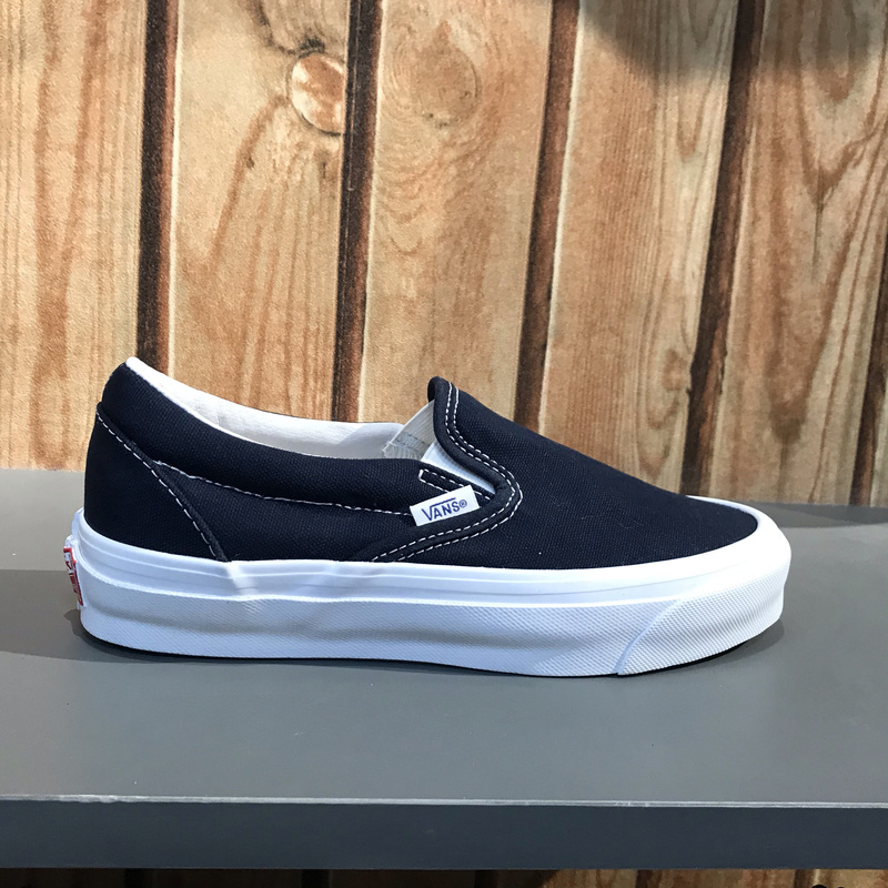 Vans Spring and Autumn Navy Blue Slip-On Og Versatile Comfortable Unisex Casual Canvas Sneakers Vn0A45Jk1X7