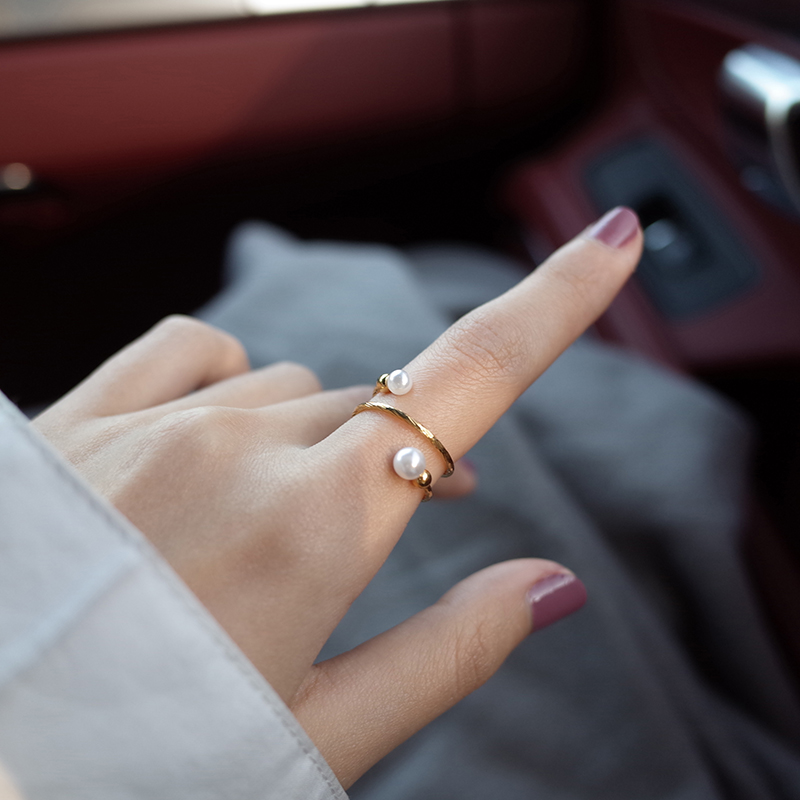 [Mệt mỏi] Thiết kế vàng 14K thiết kế đính cườm vòng mở có thể giặt được vòng sang trọng tối giản nhẫn vàng 18k nam