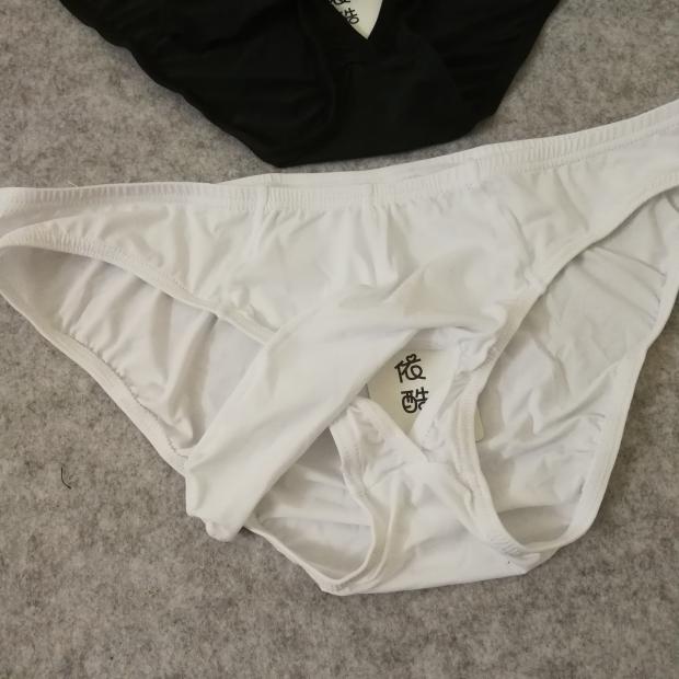 Tóm tắt Boxer nam Thân voi Voi JJ bộ trứng tiếp xúc Súng mô hình riêng biệt Vải lụa băng eo thấp eo phẳng góc nhỏ quần sịp nam thể thao