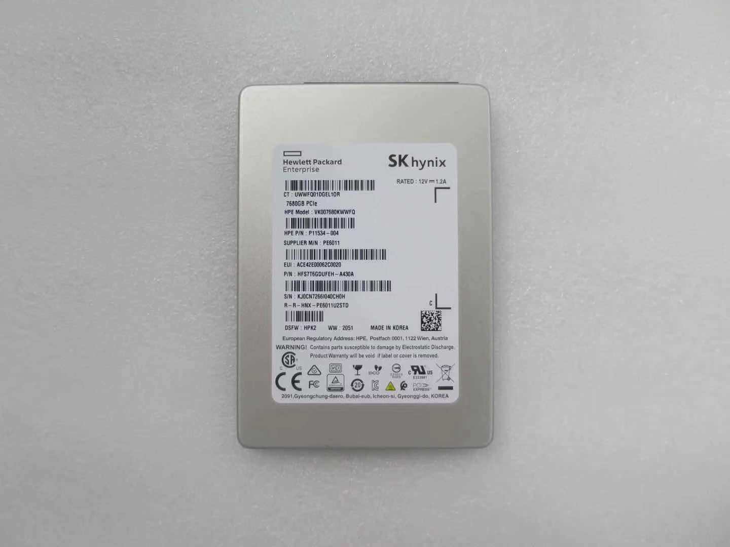 Hynix PE6011 7 68T U2 U 2 Solid State Drive SSD 1DWPD TLC