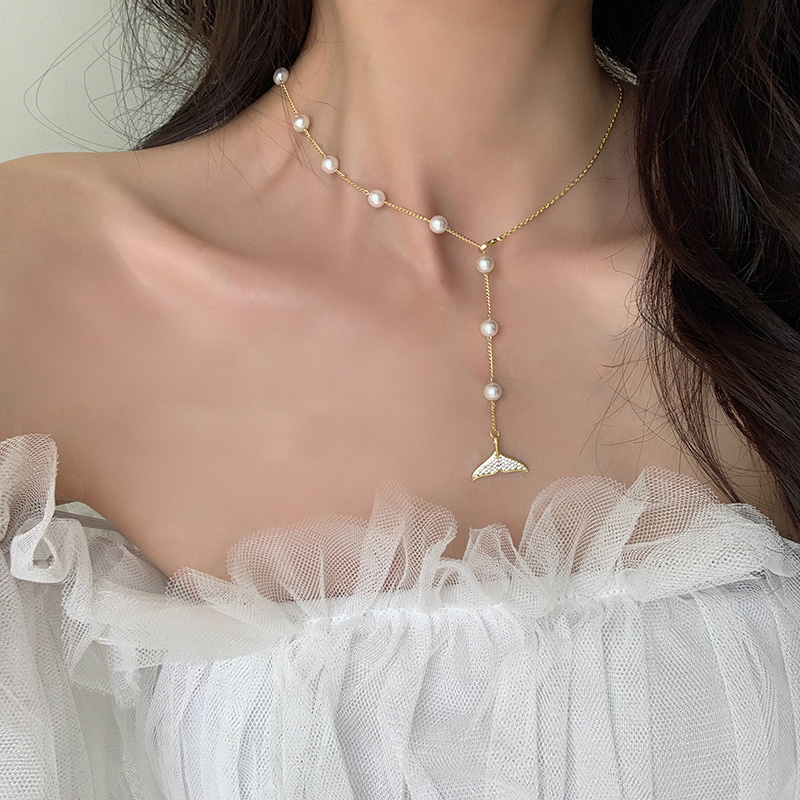 Mermaid Tail Lock Bone Necklace Woman Light Extravaganza Design Pearl 2022 New Superior Sensuo Necklace Wool necklace