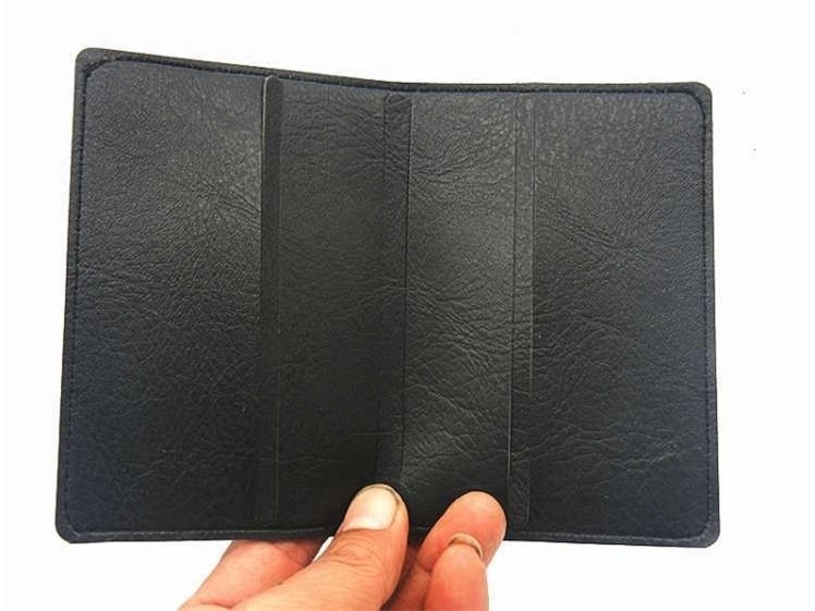 2018 mua hai tặng một bộ thẻ miễn phí bảo vệ giấy chứng nhận vận hành trường hợp da giấy phép vận chuyển đường bộ - Hộp đựng thẻ dây đeo thẻ nike