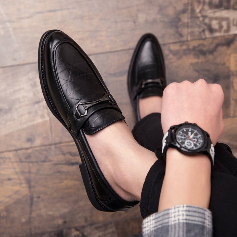 Leather shoes men's Korean version men's British all-match trend pointed toe trendy shoes lazy students one-step hair stylist men's shoes