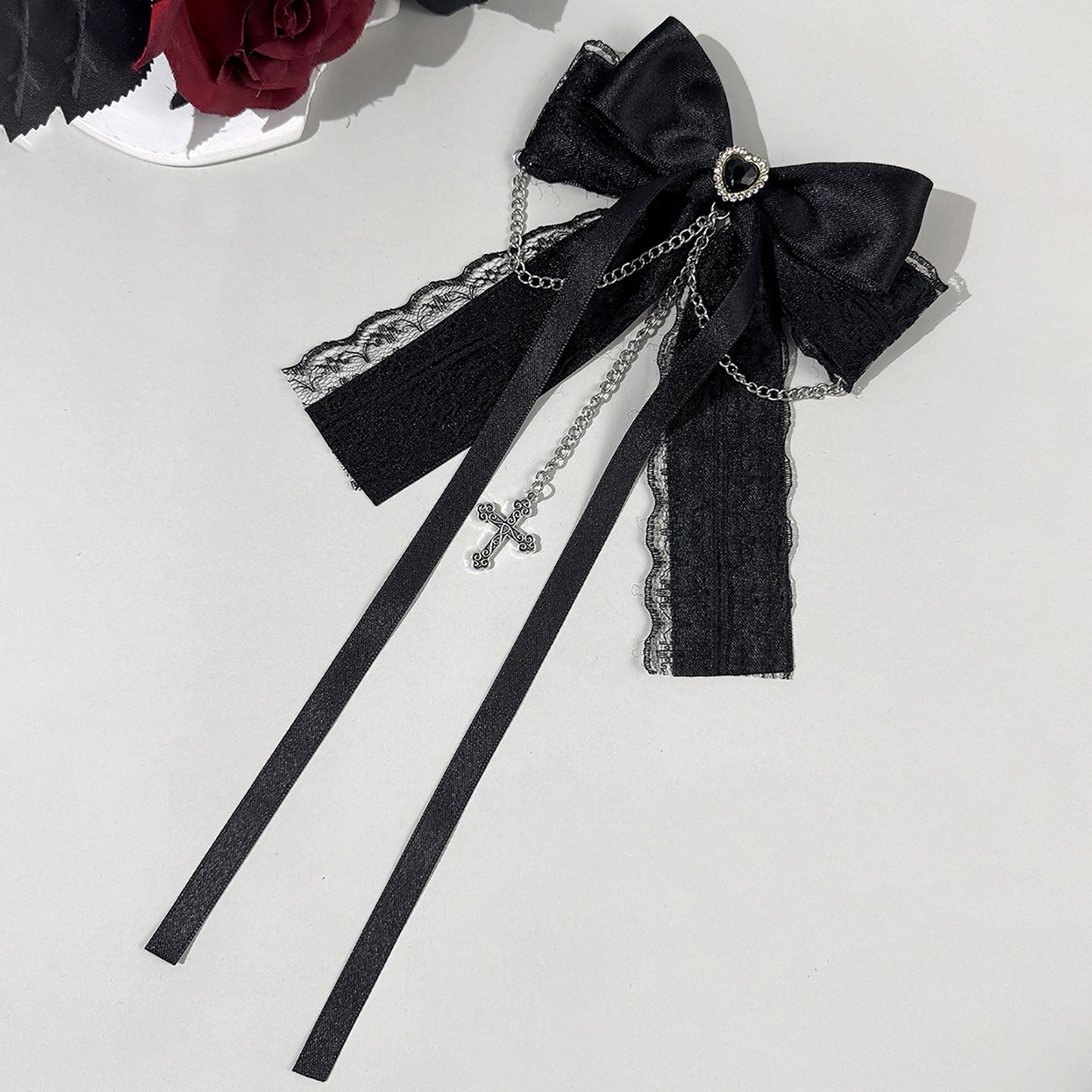 Gothic style cross chain lace bow tie bow tie dark sweet cool hip-hop niche personality brooch accessories