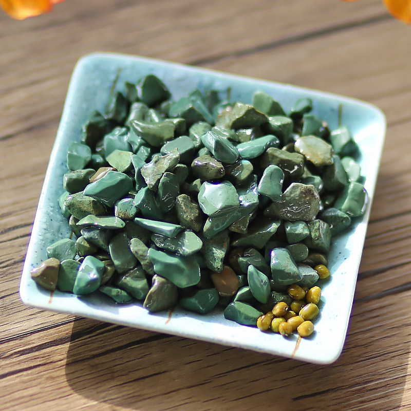 1 catty of small stones, colorful stones, colored stones, succulents, flowers, potted paving stones, fish tanks, decorative landscaping stones