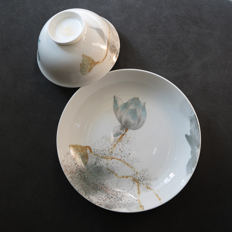 Chinese Worms in Chapter Out of Bruised Mud China Wind Bony Porcelain Disc Deep Pan 7 5 Inch Home Health Unleaded